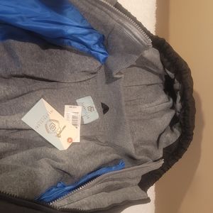 Classic Club Youth Extra Large Black and Grey Puffer Jacket